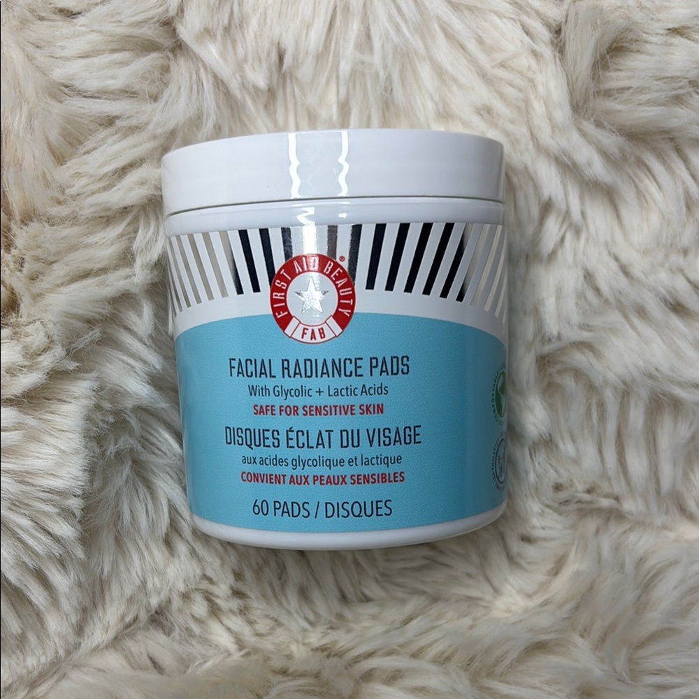 First Aid Beauty Cleanser and Exfoliant White and Blue
